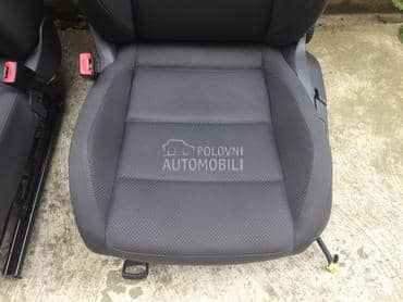 SEDISTA GOLF V KAO NOVA za Volkswagen Golf 5 od 2003. do 2010. god.