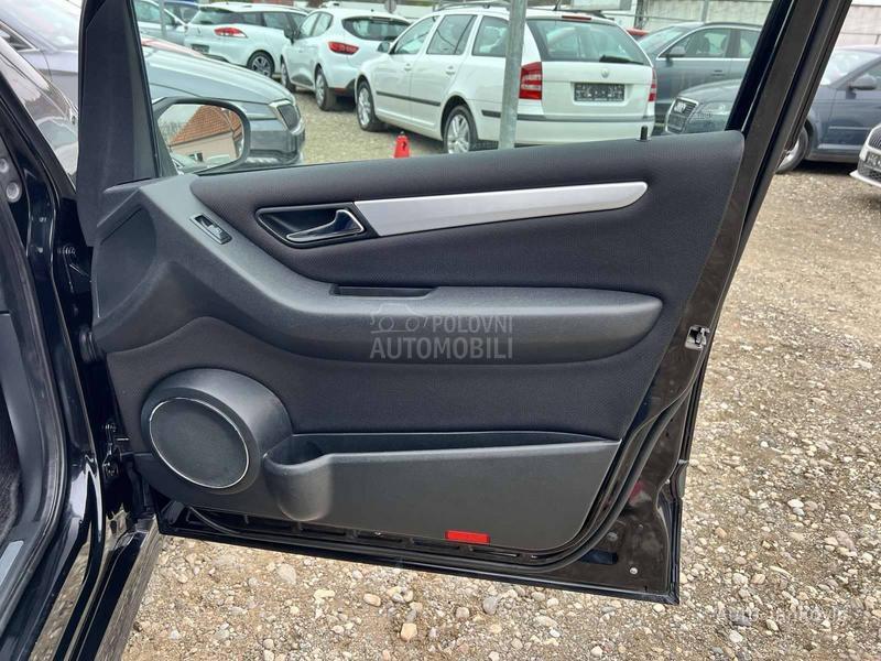 Mercedes Benz B 180 170 000 k m