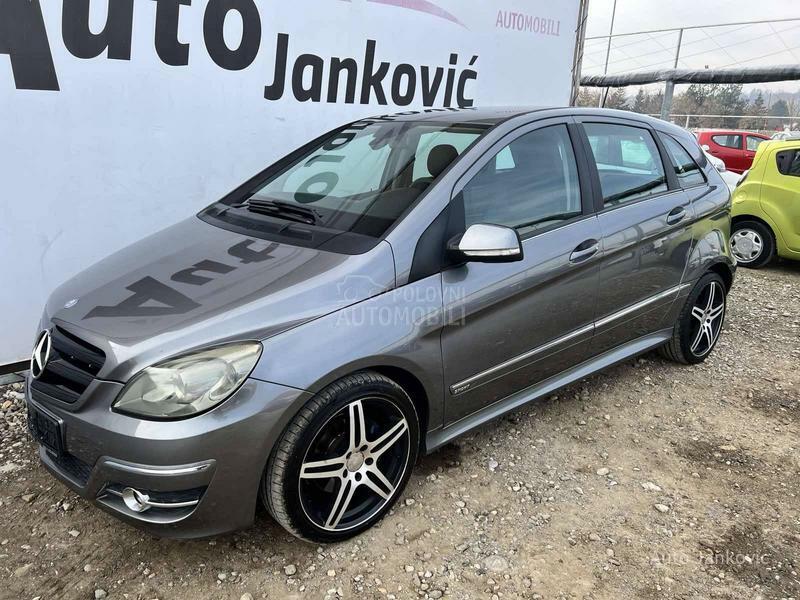 Mercedes Benz B 180 A U T O M A T I K