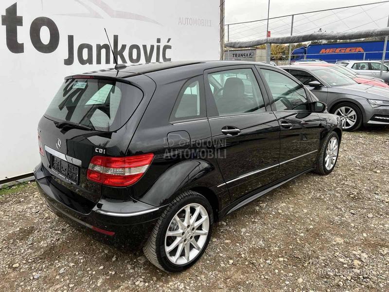Mercedes Benz B 180 170 000 k m