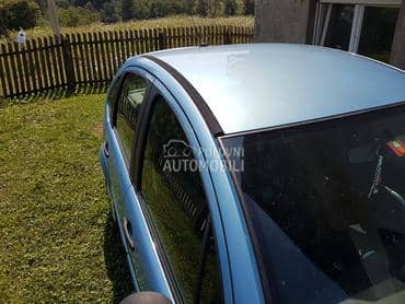 Krovne lasjne za Citroen C3