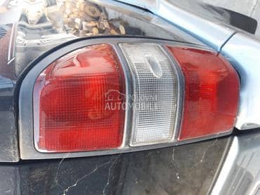 stop svetla za Toyota Land Cruiser od 1997. do 2000. god.