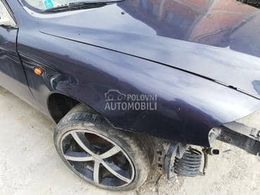 Krilo za 147 za Alfa Romeo 147 od 2000. do 2004. god.