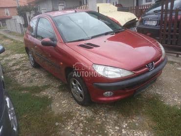Peugeot 206 - kompletan auto u delovima