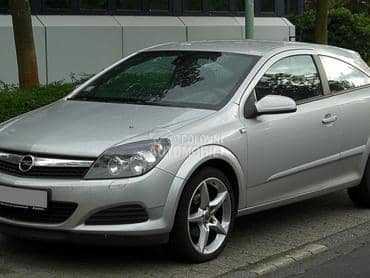Opel Astra H GTC 2005. god. -  kompletan auto u delovima