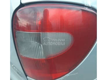 stop svetlo za Chrysler Voyager od 2001. do 2007. god.