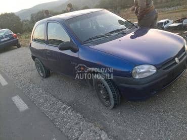 Delovi za Opel Corsa B