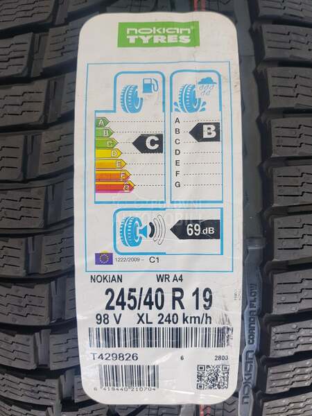 Nokian 245/40 R19 Zimska