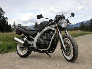 Suzuki GS 500 E 89