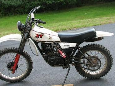 Yamaha XT 250 81