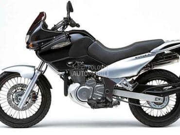 Suzuki XF 650 Freewind 98G