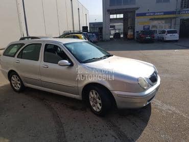 Lancia Lybra - kompletan auto u delovima
