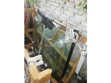 Šoferšajbna za Peugeot 307 od 2001. do 2008. god.