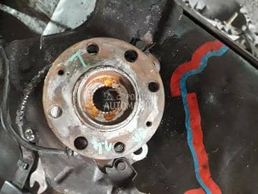 prednja leva glavcina 1.4 za Fiat Grande Punto od 2005. do 2008. god.