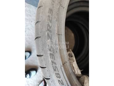 Pirelli 285/35 R23 Letnja