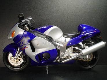 Suzuki GSXR 1300 Hayabusa 00