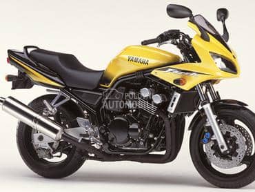 Yamaha FZS 600 02