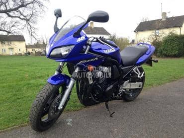 Yamaha FZS 600 00