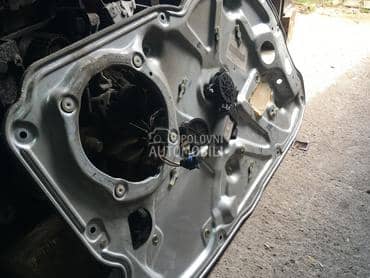 Podizac stakla za Fiat Stilo od 2001. do 2007. god.