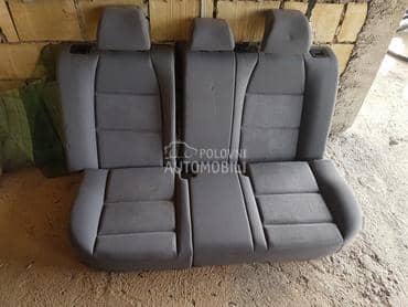 Zadnja klupa za Peugeot 307