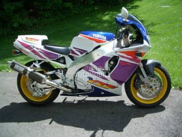 Yamaha YZF 750 93 God.