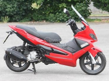 Gilera Nexus 300 09