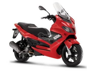Gilera Nexus 300 08