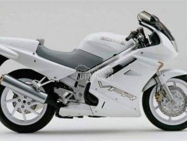 Honda VFR 750 93