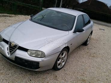Alfa Romeo 156 - kompletan auto u delovima