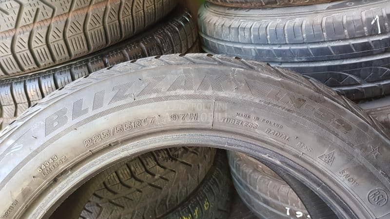 Bridgestone 225/55 R17 Zimska