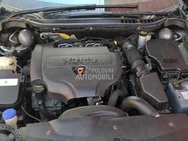 Citroen C5 - kompletan auto u delovima