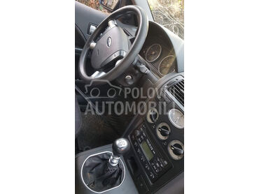 Delovi za Ford Mondeo