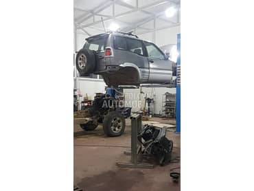 Kabina za Nissan Terrano