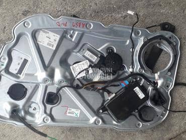 Prednji desni podizac stakla za Alfa Romeo 159 od 2005. do 2010. god.