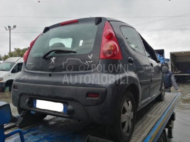 Svetla za Peugeot 107 od 2006. do 2010. god.