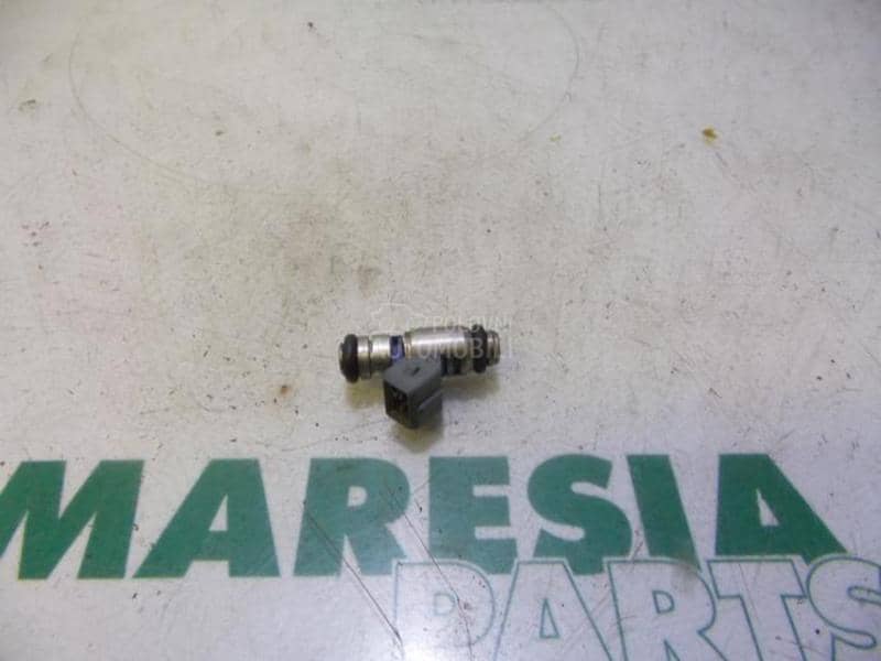 Fiat Punto - kompletan auto u delovima