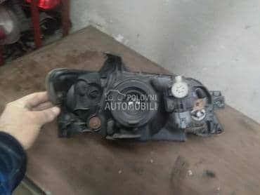 Far za Mazda 323 od 2000. do 2002. god.