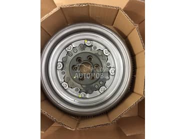 PLIVAJUĆI ZAMAJAC DSG NOV za Škoda Octavia