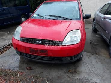 Ford Fiesta - kompletan auto u delovima