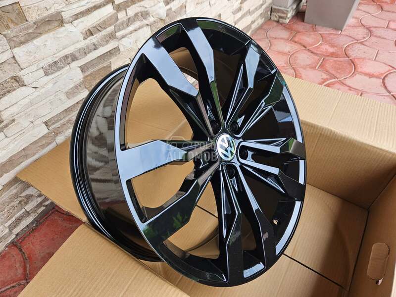 Aluminijumske felne  19" 5 x 112