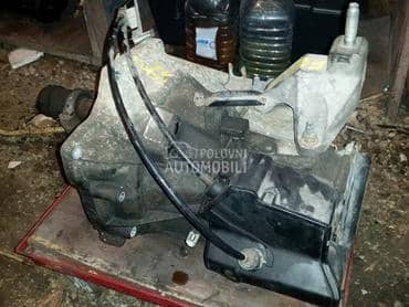 menjac za 1.4 1.6 za Ford Focus od 1999. do 2004. god.