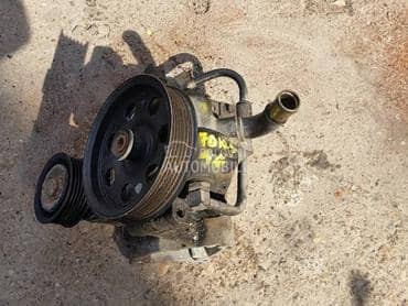 servo pumpa 1.4 1.6 benzin za Ford Focus od 1999. do 2004. god.