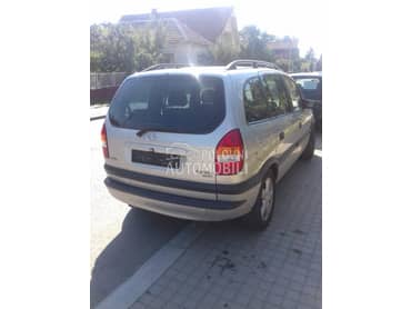 Zadnji branik za Opel Zafira