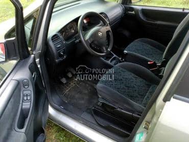 Tapaciri za Opel Zafira