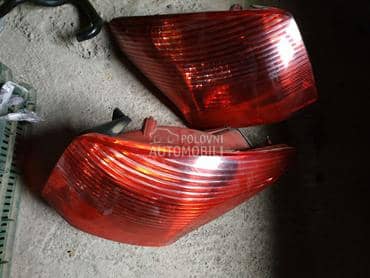 Stop svetla za Peugeot 407