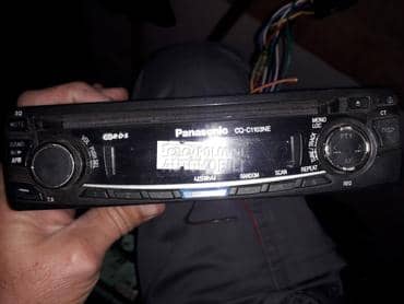 Radio cd, kasetofoni, zvucnici  