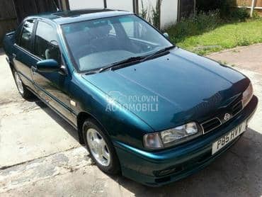 Nissan Primera 1992. god. - kompletan auto u delovima