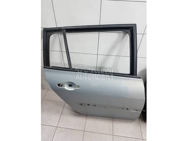 Vrata vise boja za Renault Megane od 2003. do 2008. god.