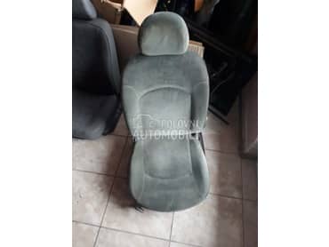 sediste za Peugeot 206 od 1998. do 2005. god.