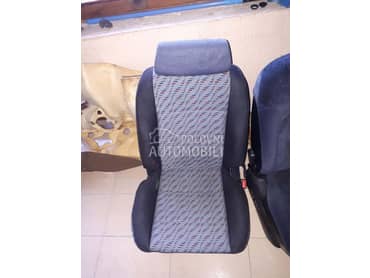 sediste za Peugeot 106 od 1991. do 2001. god.